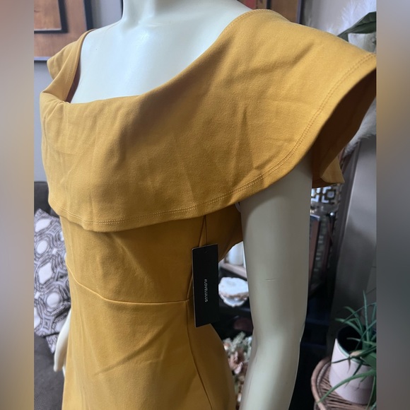 OFF SHOULDER DRESS - Picture 4 of 10